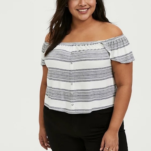 Torrid festival off shoulder crop top - Picture 1 of 7